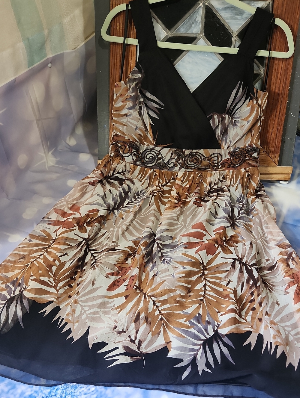Coldwater Creek Black Bodice Tropical-Print Silk " Perfect Summer To Fall" Dress